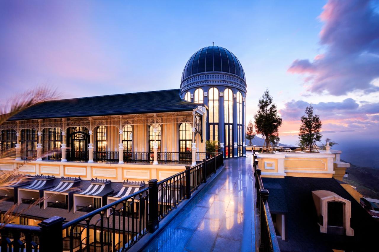 Hotel De La Coupole - Mgallery Sapa Bagian luar foto The Sky Bar
